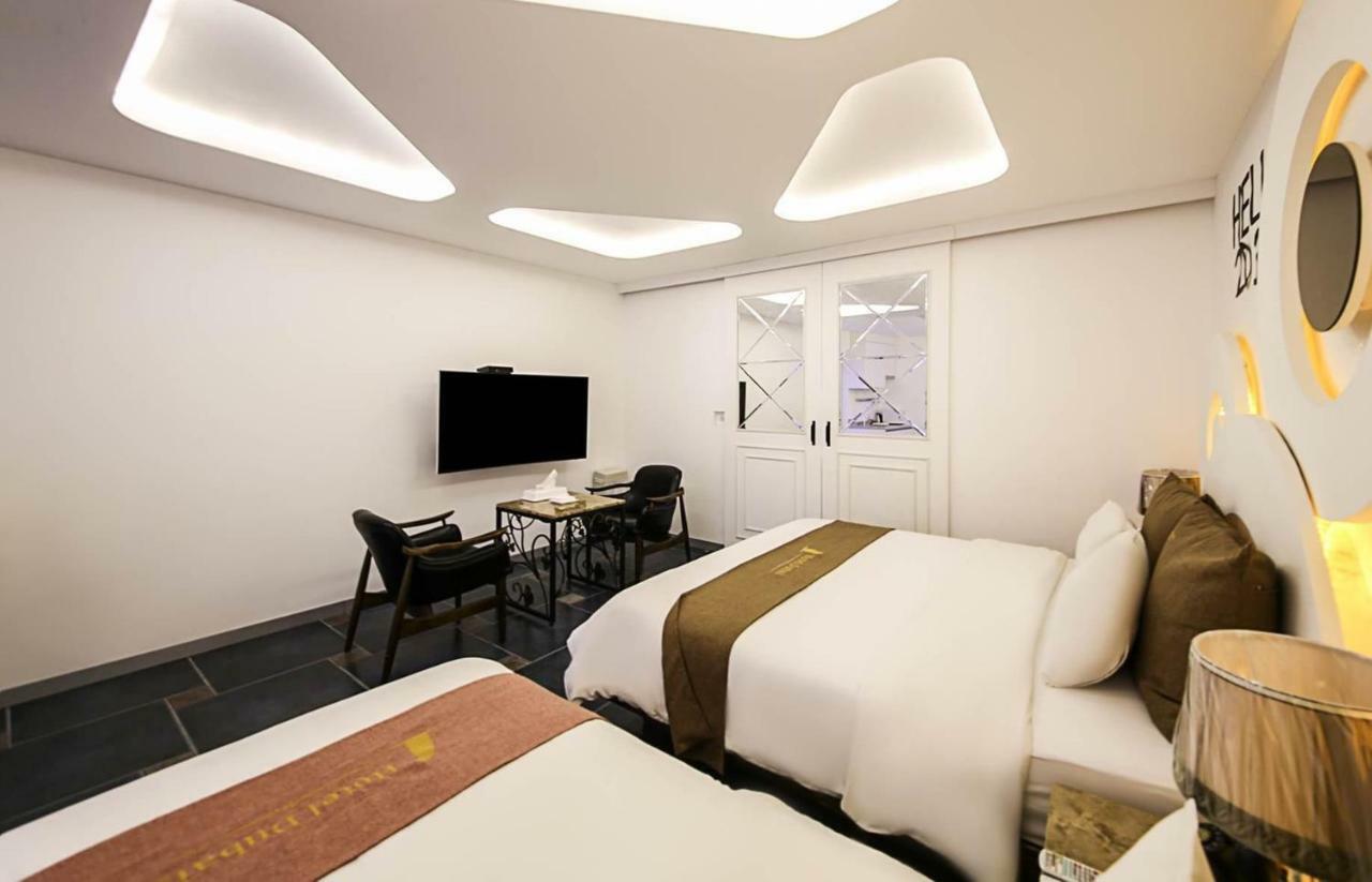 Dubai Hotel Чхонджу Экстерьер фото